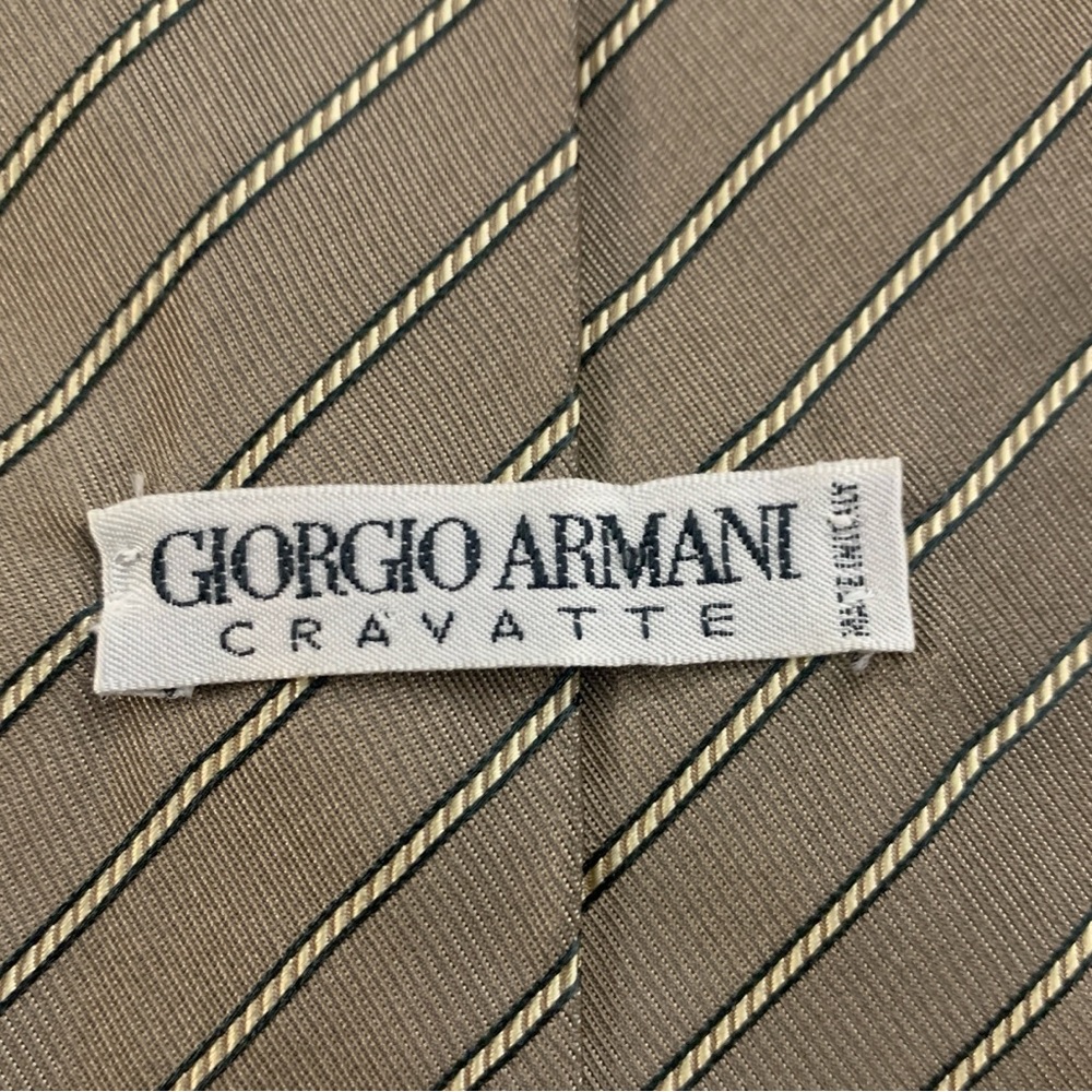 Giorgio Armani Striped Dress Tie 100% Silk Stripe Necktie Cravatte!
